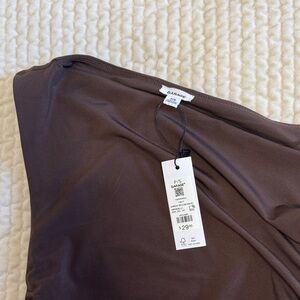 GARGAE BROWN TOP